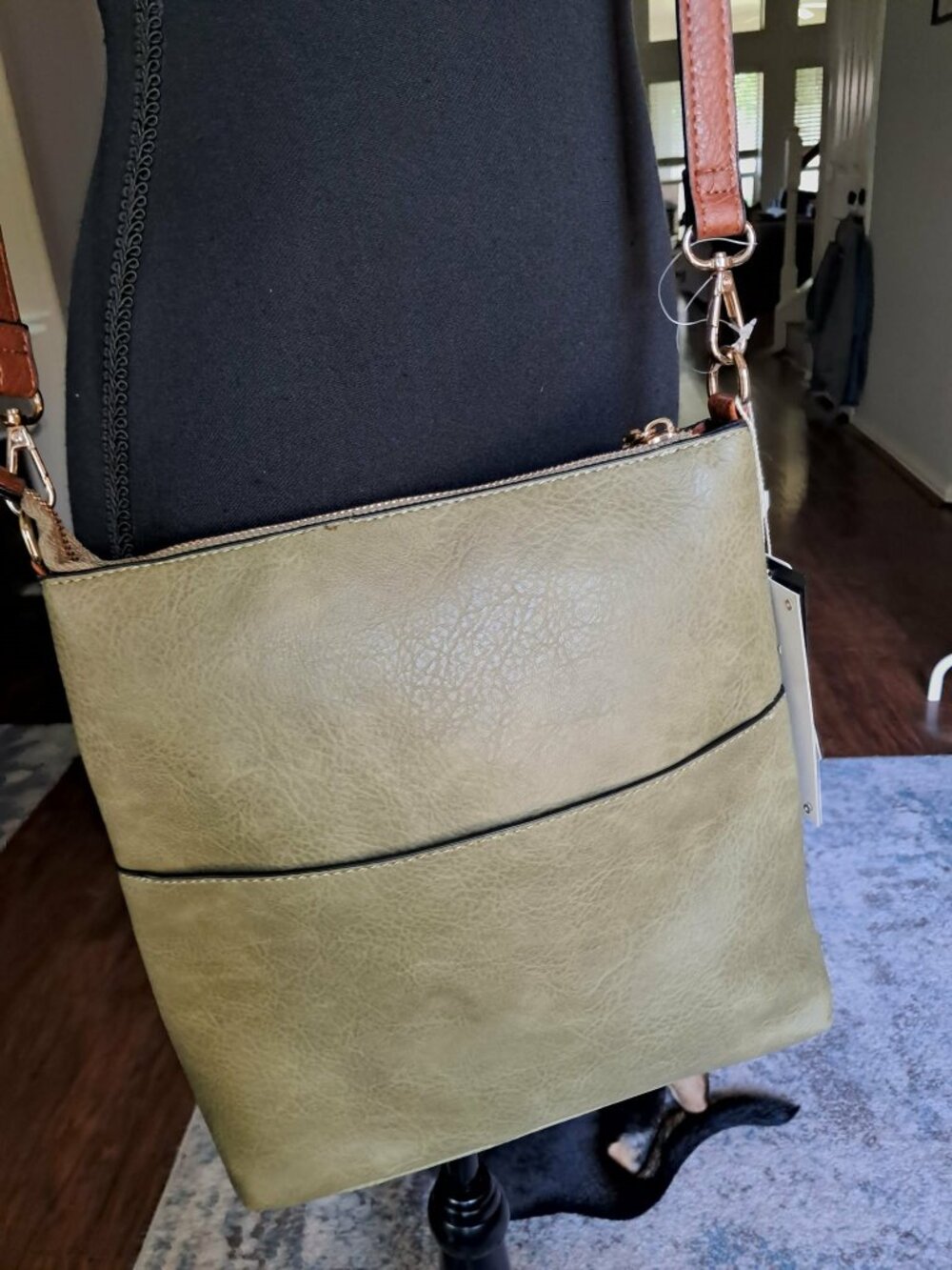 Le Miel Sage Green Crossbody Bag - Picture 3 of 11